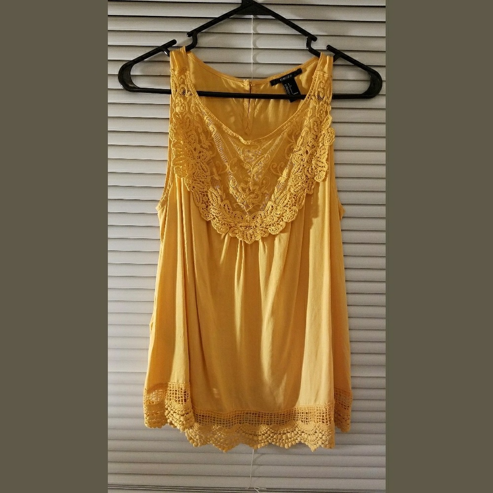 Pretty Mustard forever21 top!